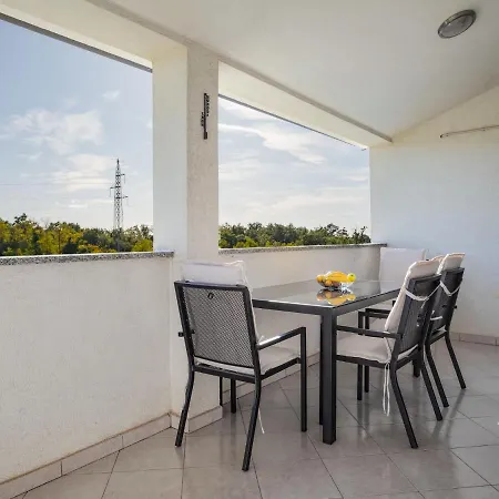 Heidi-1 By Interhome *