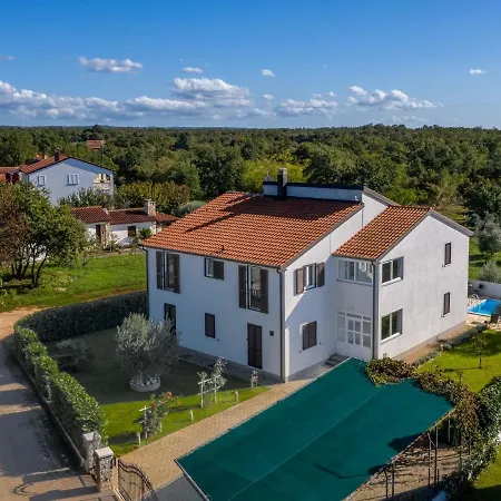 Heidi-1 By Interhome