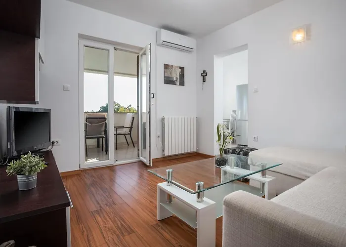 Apartment Heidi-1 By Interhome Nova Vas (Porec)